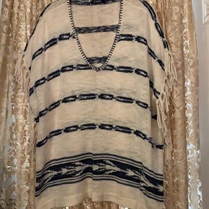 CHAPS SWEATER PONCHO SOUTHWEST/AZTEC FRINGE SZ M BOXY COTTON BLUE/WHITE
